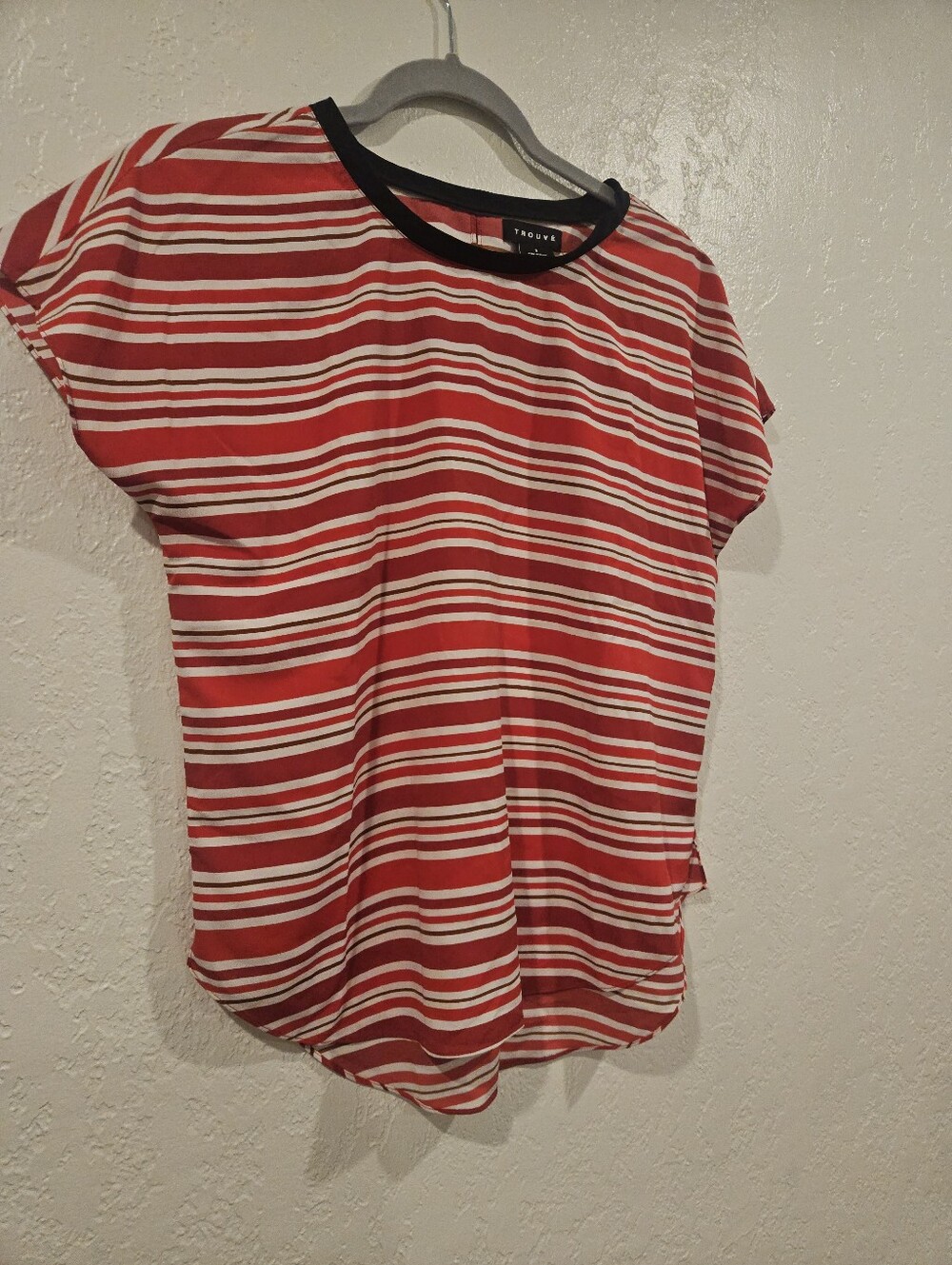 Trouve Red & White Stripe Top With Peekaboo Back Womens Size Small Short Sleeve.